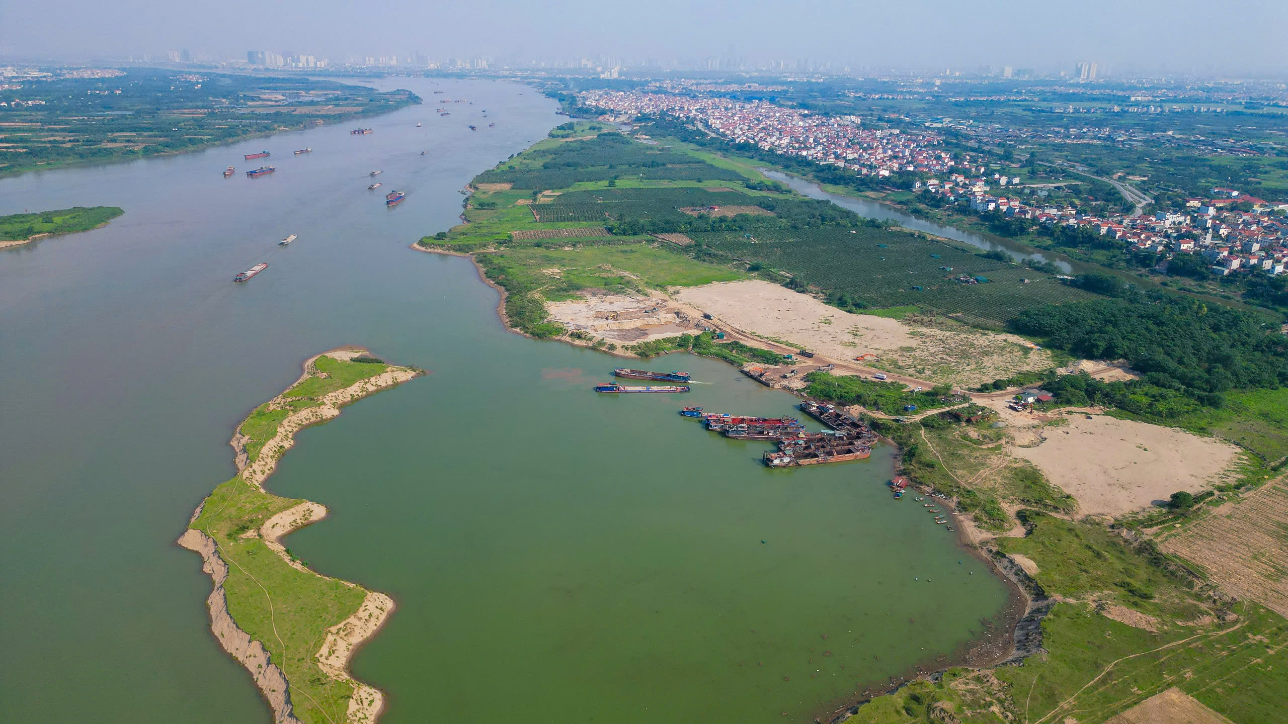 5-17643855671191091855532 Hiện trạng đại lộ cảnh quan sông Hồng hàng tỉ USD - Ảnh 9.