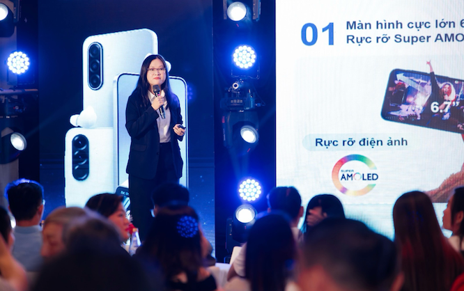 one-samsung-4-1762999970 one-samsung-4-1762999970.png