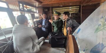 Hai tàu cá Quảng Trị bất ngờ "mất tích": Sự thật phía sau vụ việc gây chú ý - Ảnh 1.