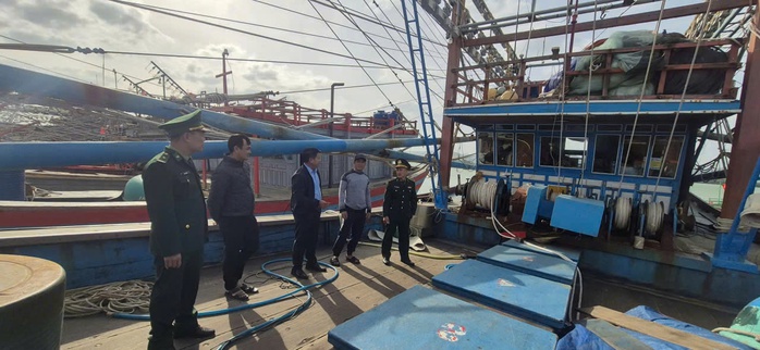 Hai tàu cá Quảng Trị bất ngờ "mất tích": Sự thật phía sau vụ việc gây chú ý - Ảnh 2. Hai tàu cá Quảng Trị bất ngờ "mất tích": Sự thật phía sau vụ việc gây chú ý - Ảnh 2.